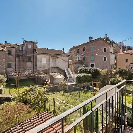 Apartamento La Fortezza Corvara (Liguria)