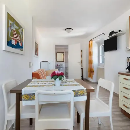 La Fortezza Apartamento *