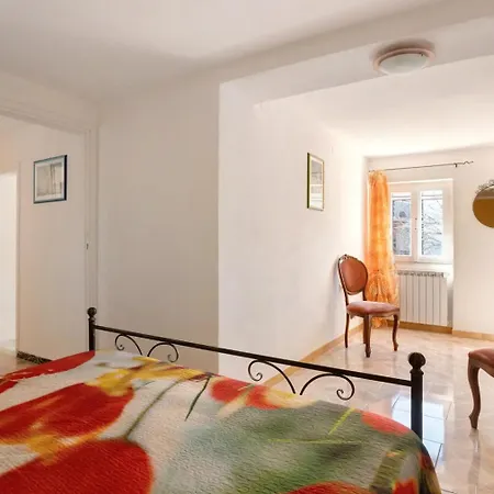 Apartamento La Fortezza Corvara (Liguria)